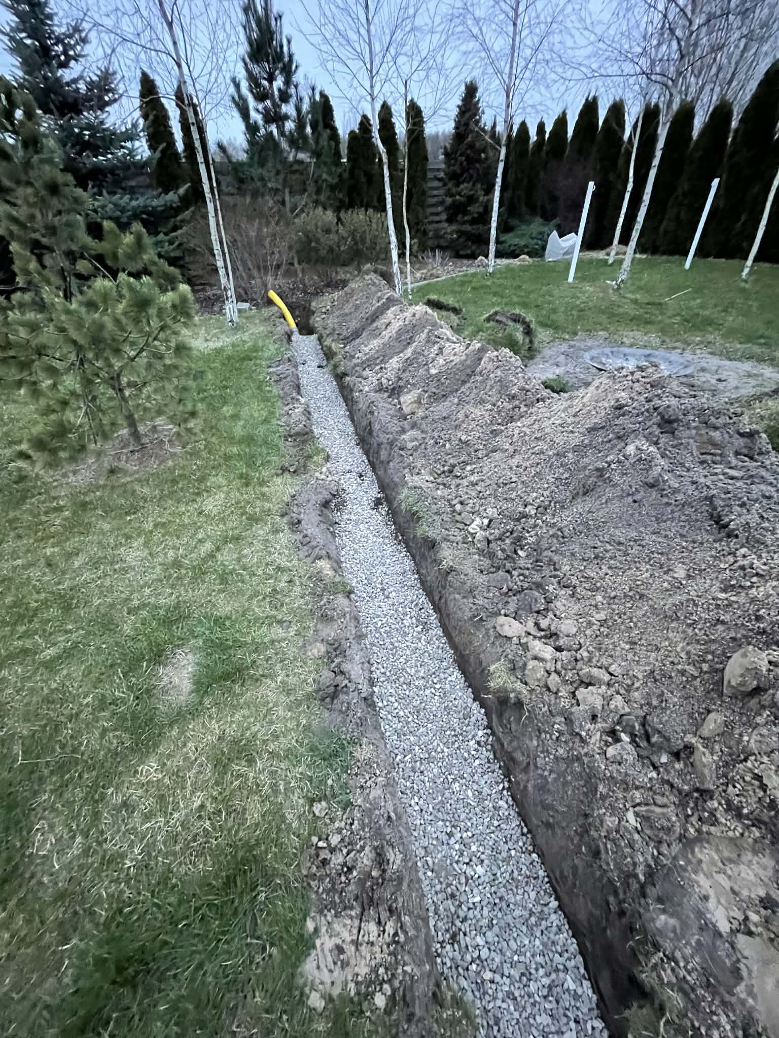 Realizacja 2 robót ziemnych, przyłączy i usług geodezyjnych KAM-KOP & GEOPRO